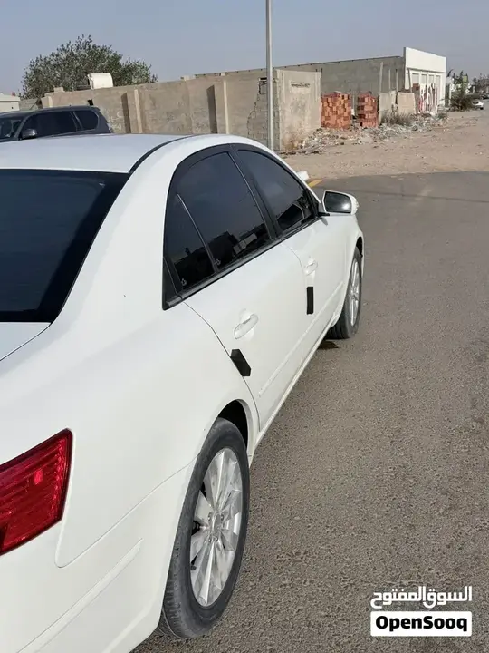 Hyundai Sonata 2009 photo 3