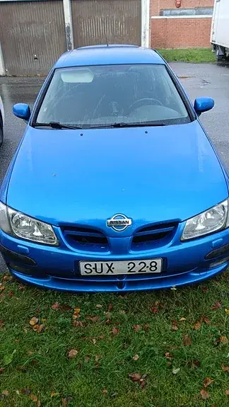 Nissan Almera