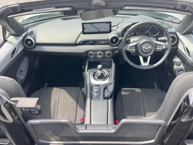 Mazda Roadster 2025 photo 2