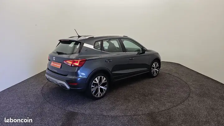 Seat Arona 2023 photo 5