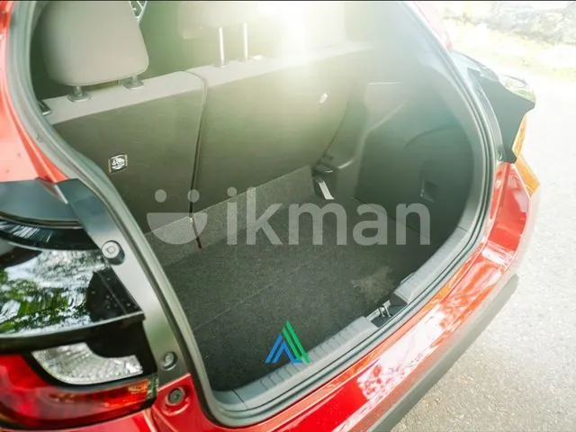 Toyota Yaris 2024 photo 3