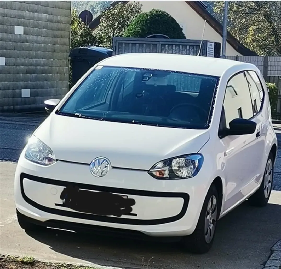 Volkswagen Up 2012 photo 2