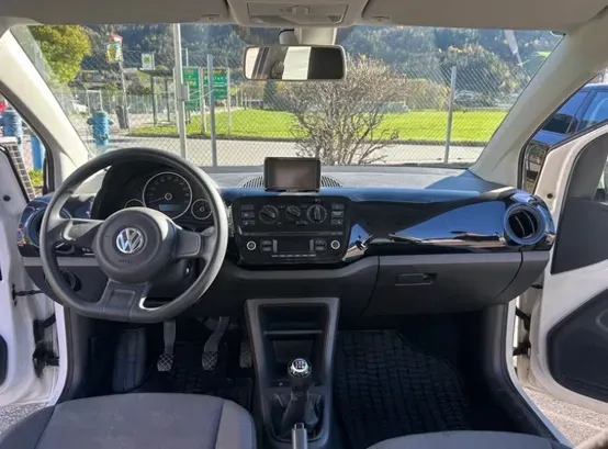 Volkswagen Up 2012 photo 3