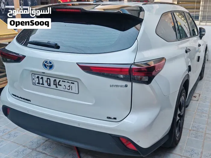 Toyota Highlander 2024 photo 2