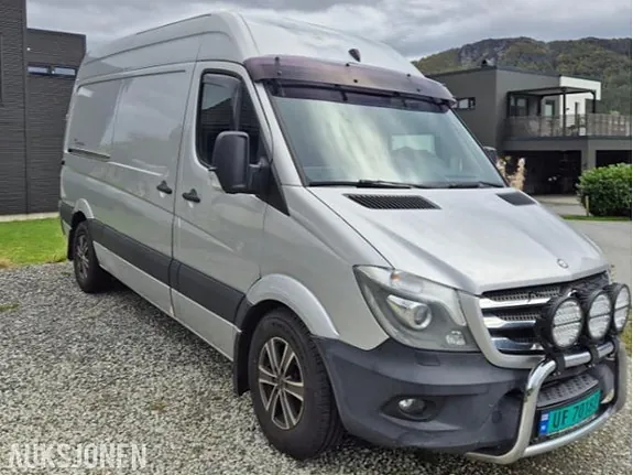 Mercedes-Benz Sprinter 2015 photo 2