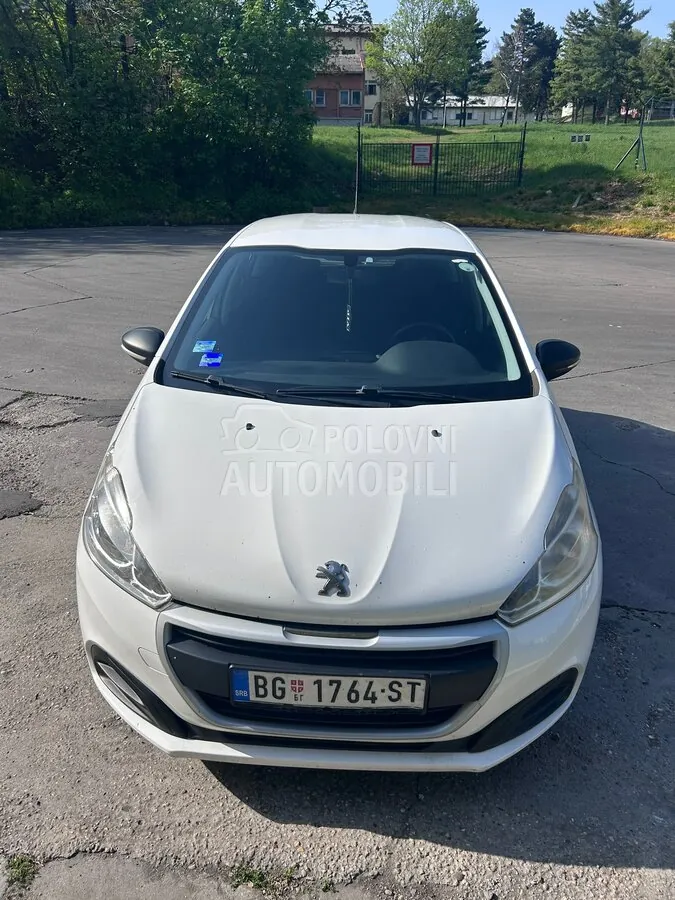 Peugeot 208