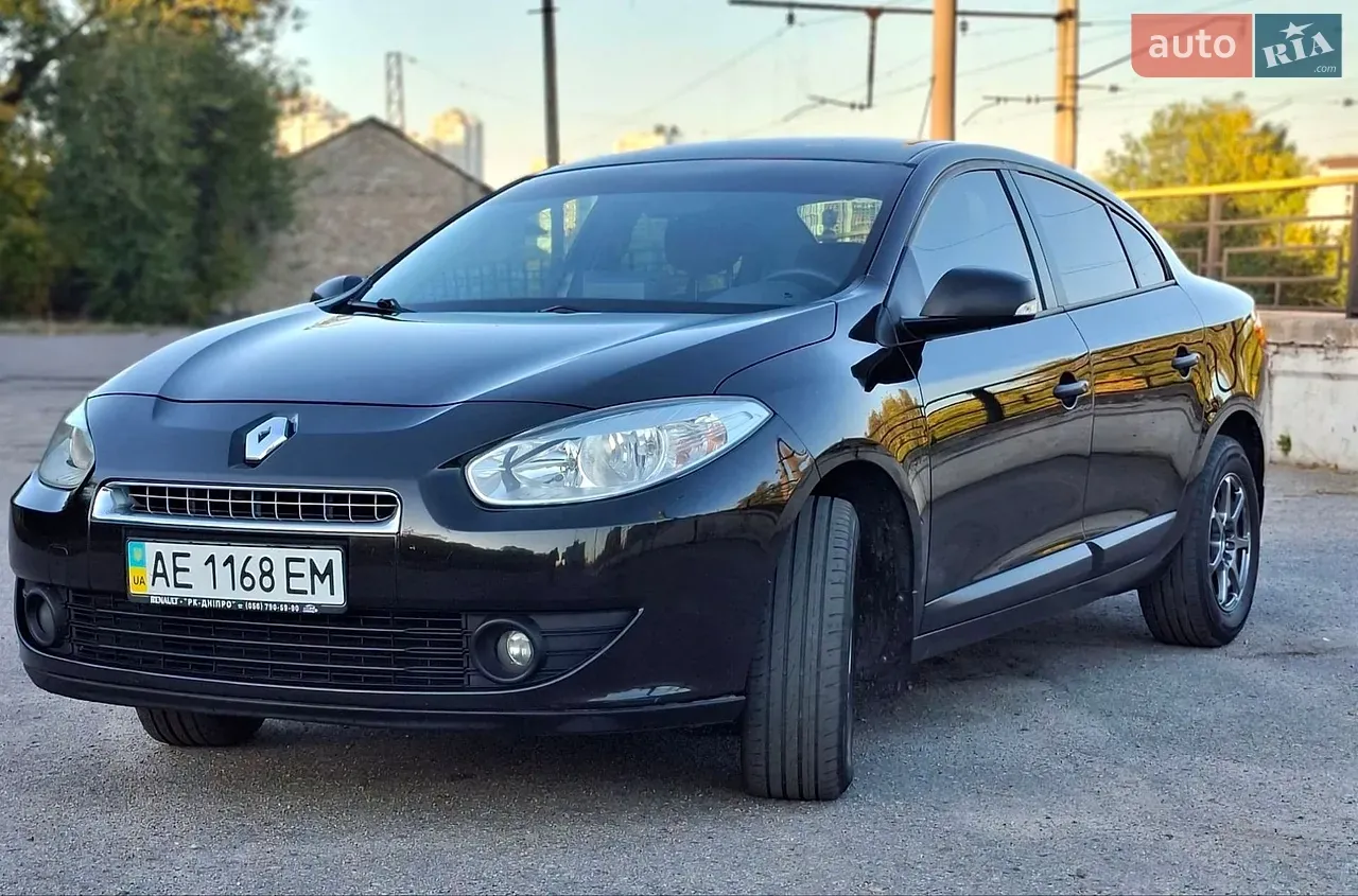 Renault Fluence 2011 photo 3