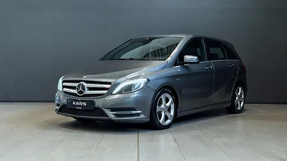 Mercedes-Benz B180