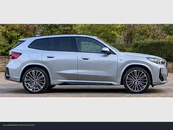 BMW X1 2023 photo 3