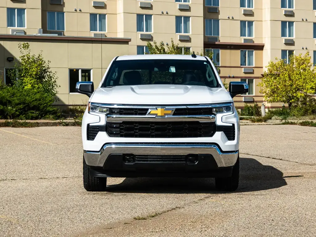 Chevrolet Silverado 1500 2026 photo 3