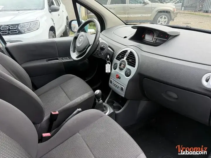 Renault Modus 2010 photo 5