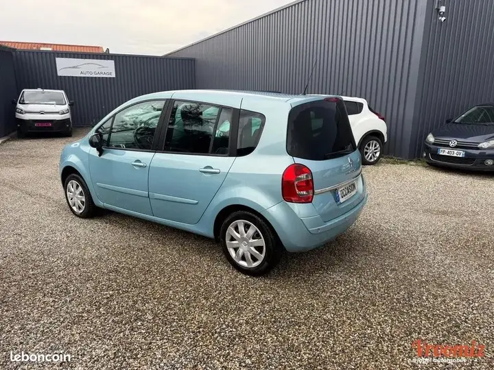 Renault Modus 2010 photo 3