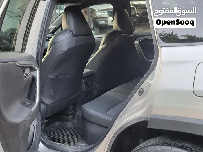 Toyota Rav4 2023 photo 4
