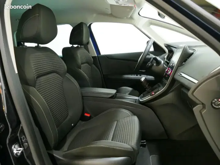 Renault Grand Scenic 2020 photo 5
