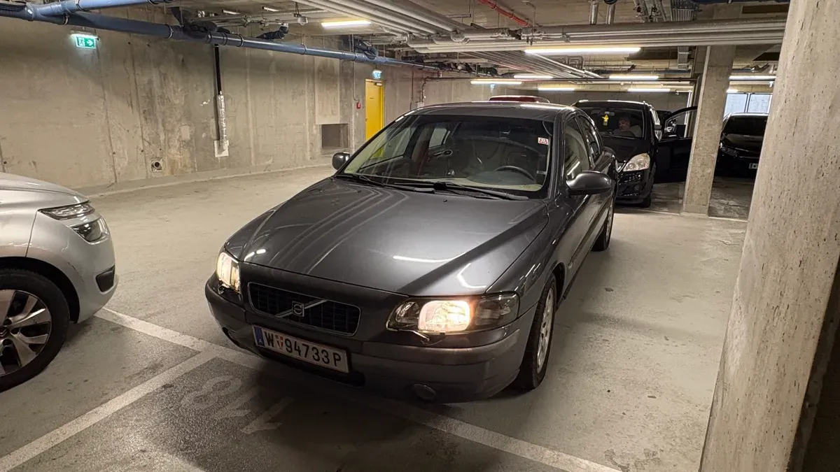 Volvo S60 2003 photo 2