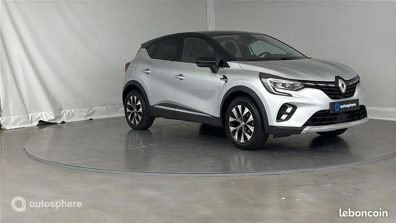 Renault Captur 2024 photo 3