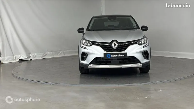 Renault Captur 2024 photo 2