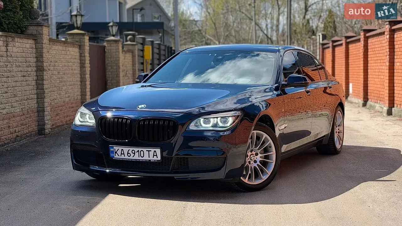 BMW 7 Series 2014 photo 2