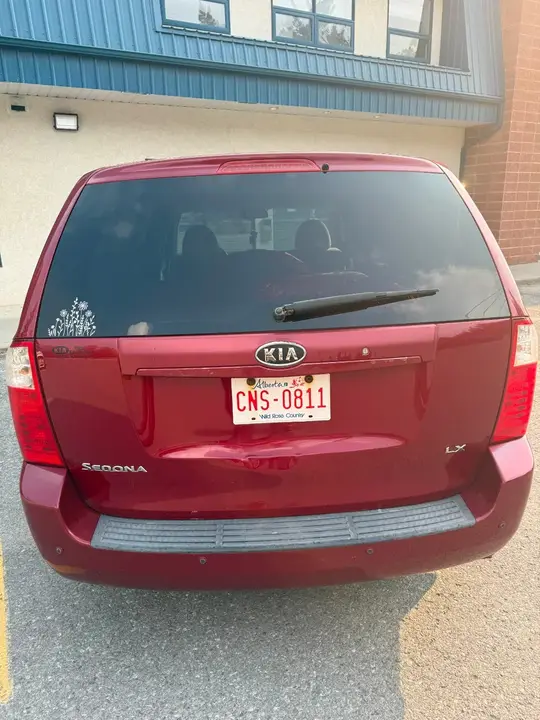 Kia Sedona 2007 photo 2