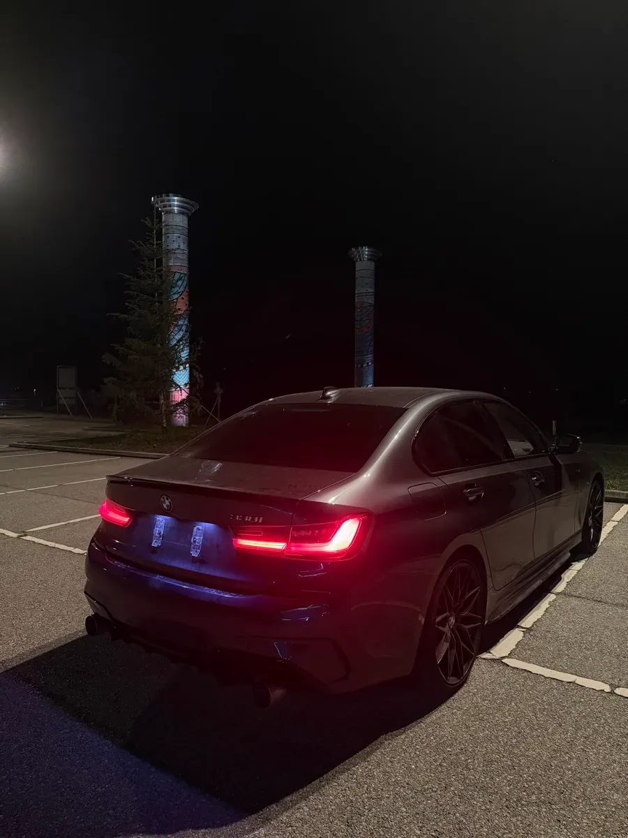 BMW 330I 2021 photo 3
