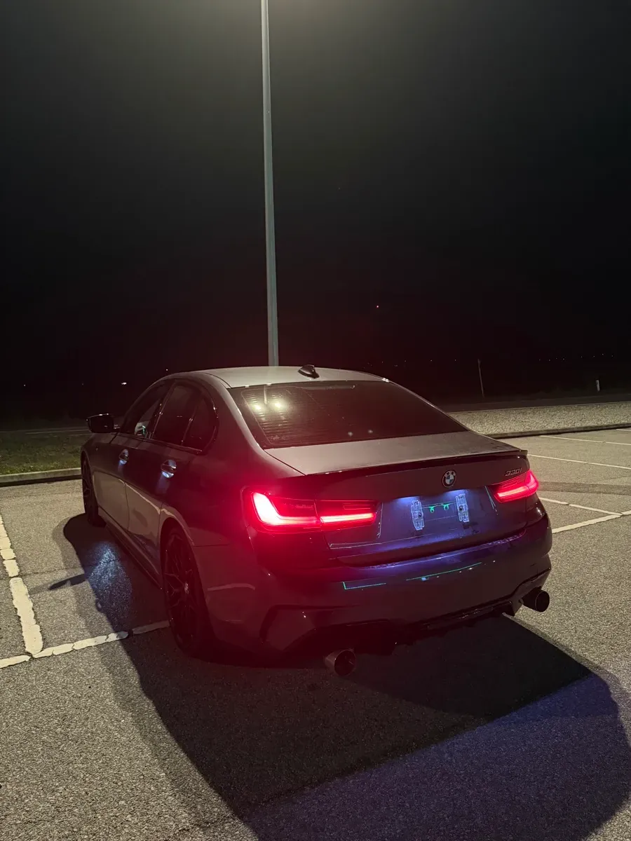 BMW 330I 2021 photo 2