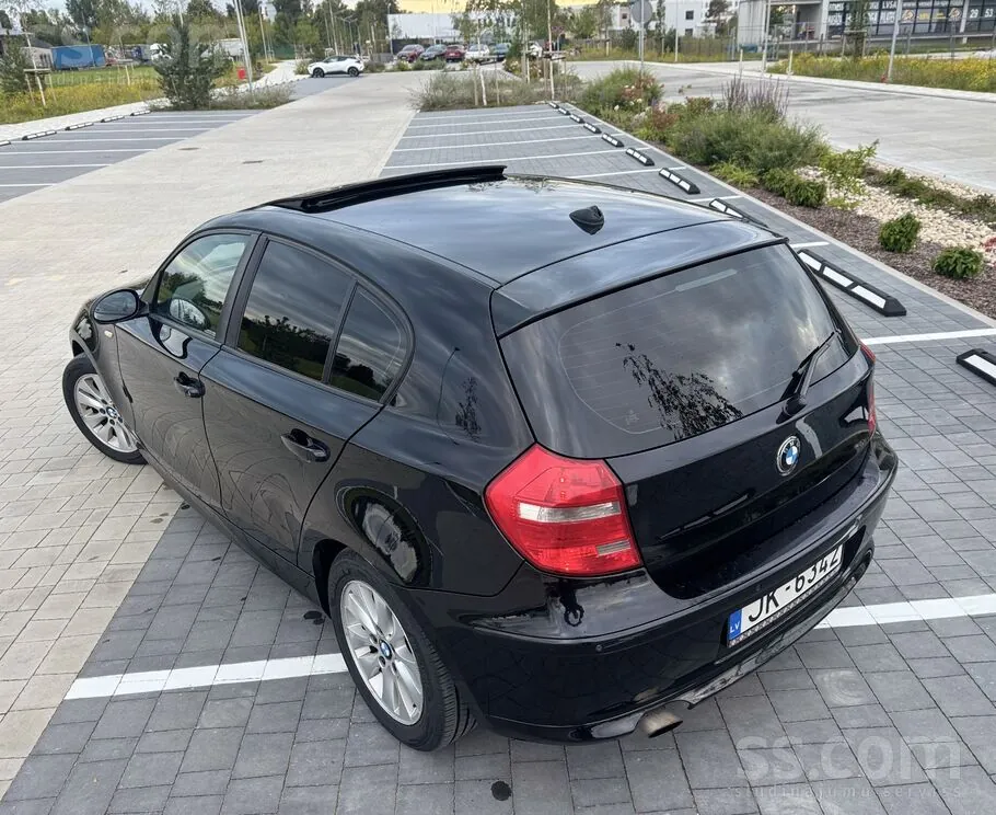 BMW 118D 2007 photo 5