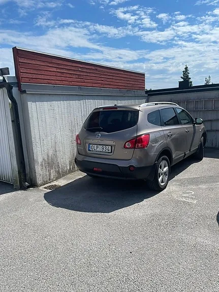 Nissan Qashqai+2
