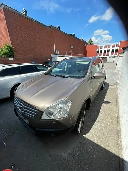 Nissan Qashqai+2 2009 photo 2
