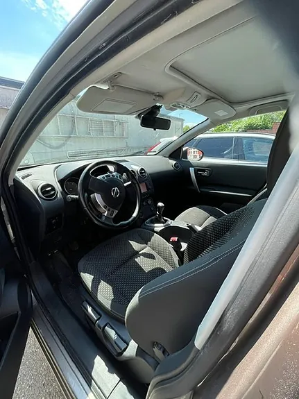 Nissan Qashqai+2 2009 photo 3