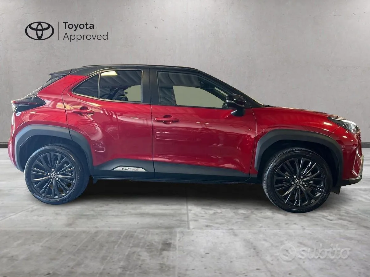 Toyota Yaris Cross 2023 photo 4