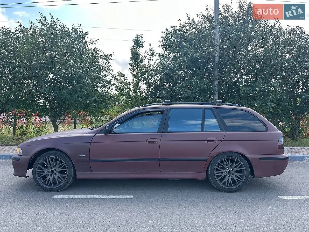 BMW 5 Series 2000 photo 5