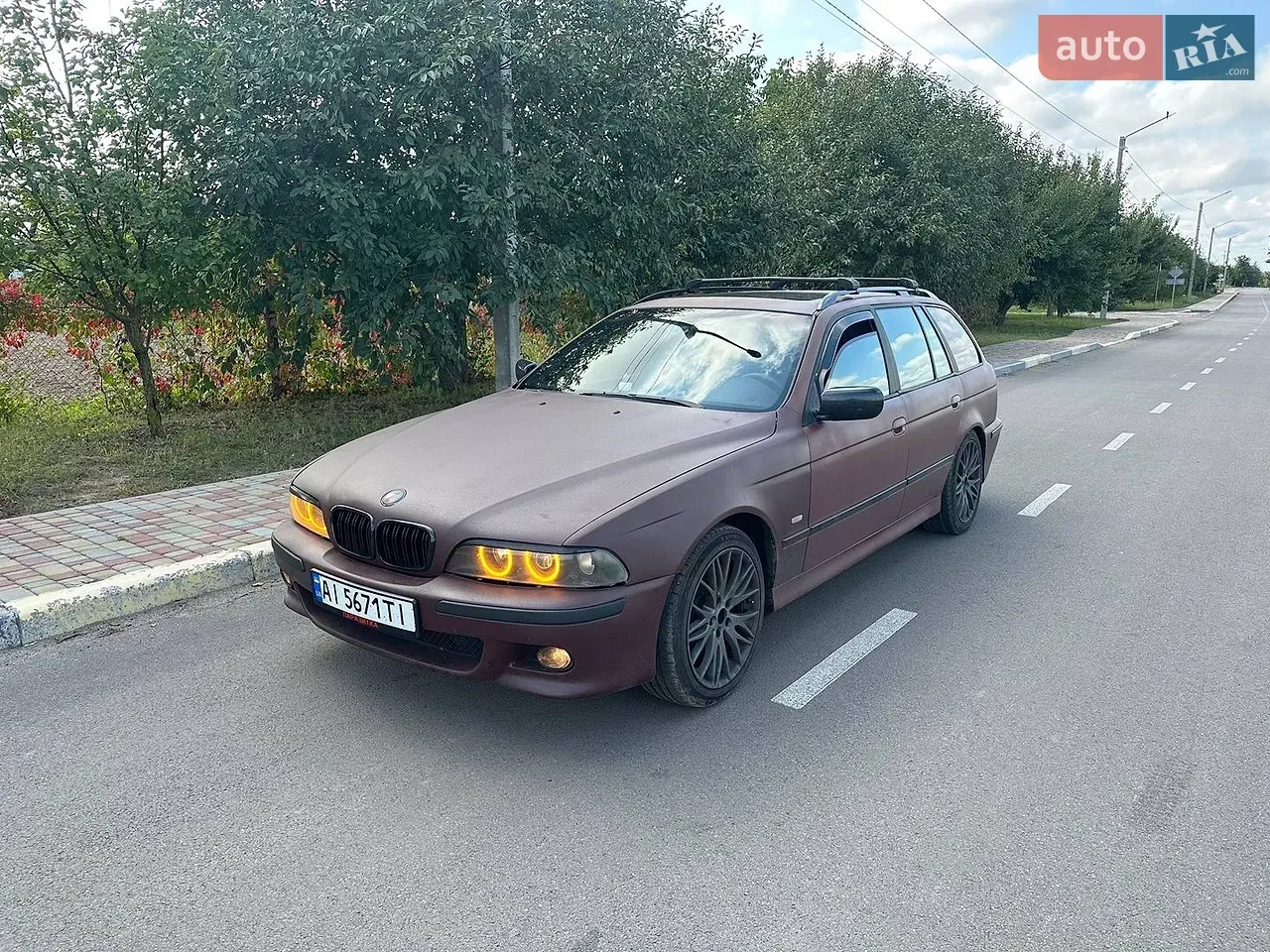 BMW 5 Series 2000 photo 4