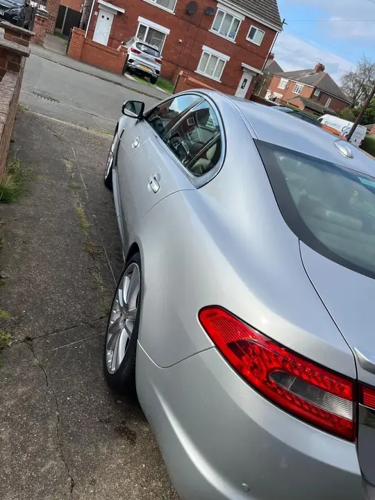 Jaguar Xf 2009 photo 4