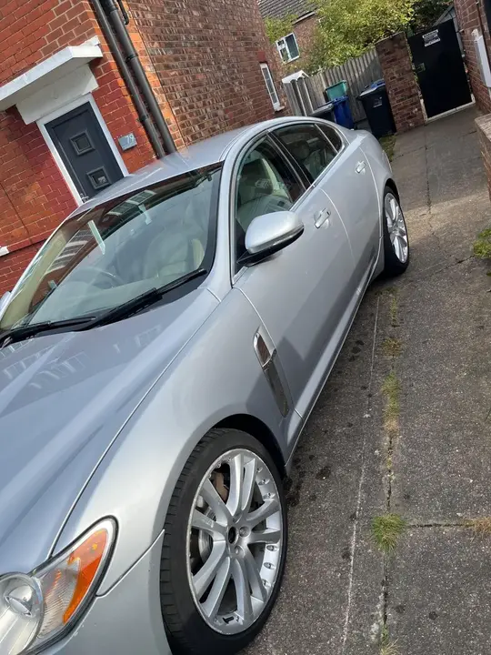 Jaguar Xf 2009 photo 5