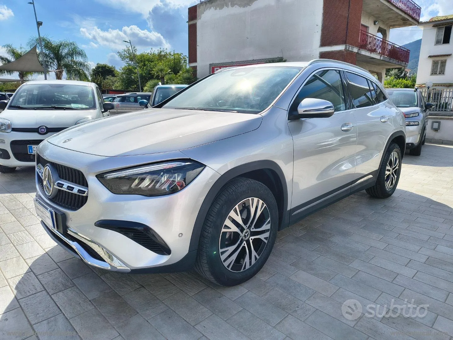 Mercedes-Benz Gla 2023 photo 3