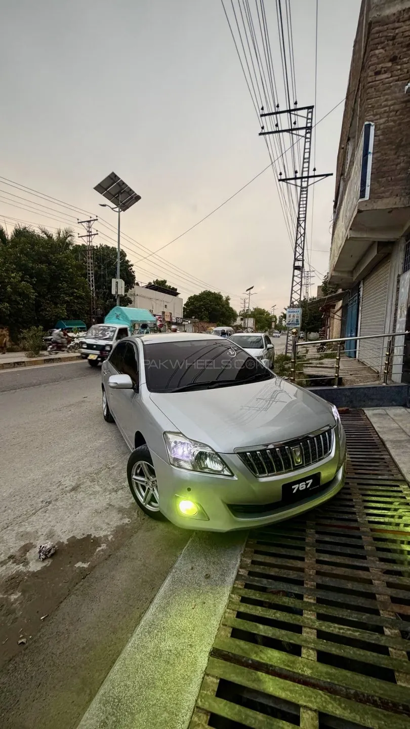 Toyota Premio