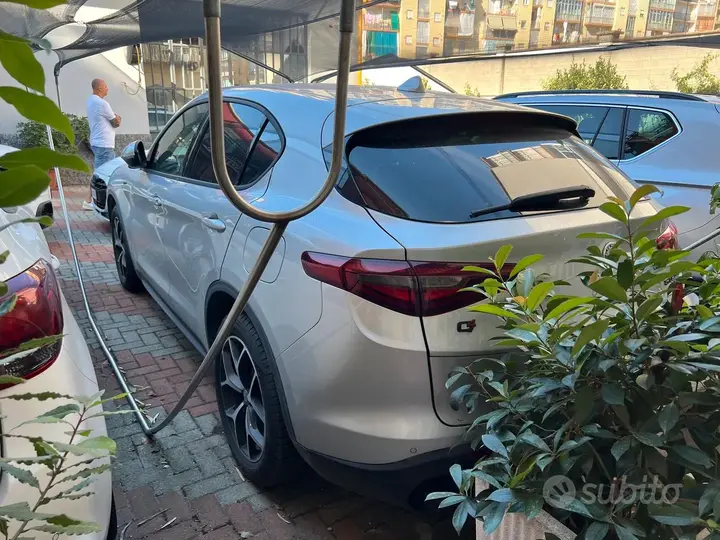 Alfa Romeo Stelvio 2020 photo 2