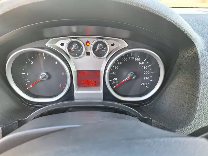 Ford C-Max 2008 photo 2