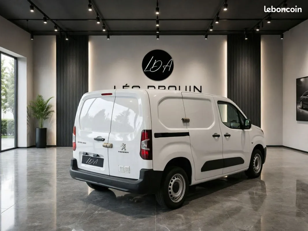 Peugeot Partner 2021 photo 2