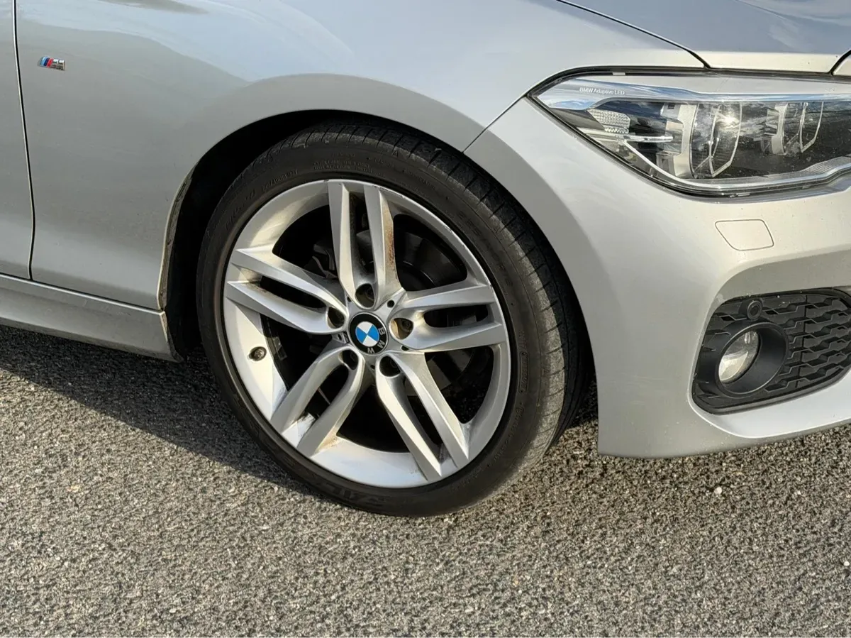 BMW 1 Series 2015 photo 3