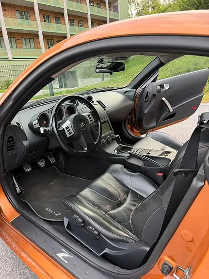 Nissan 350 Z 2003 photo 4