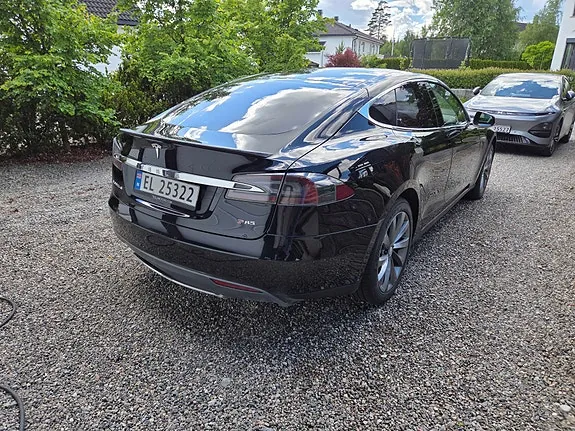 Tesla Model S 2013 photo 5