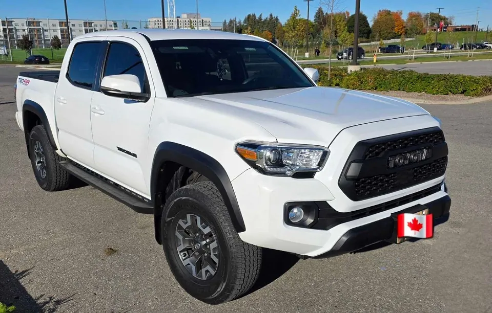 Toyota Tacoma 2021 photo 2