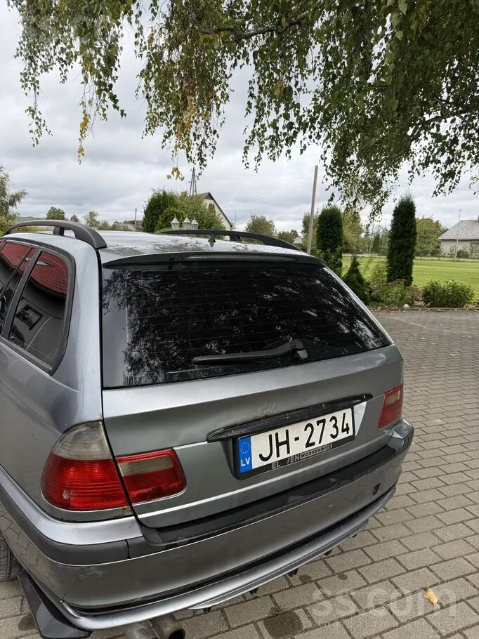 BMW 320 2004 photo 4