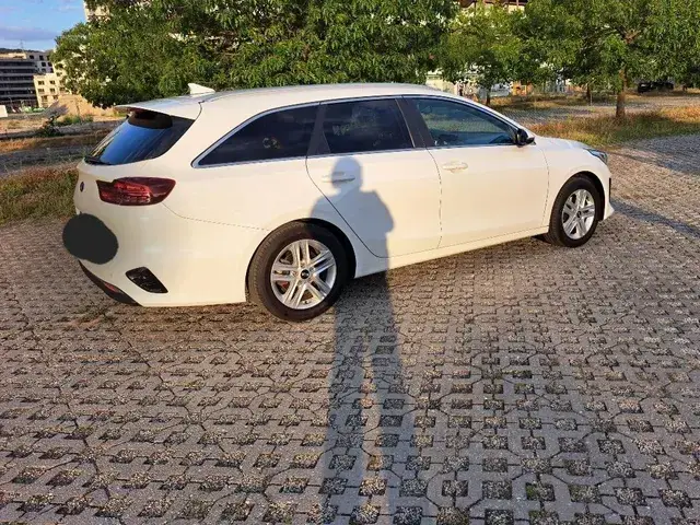 Kia Ceed Sw 2020 photo 2