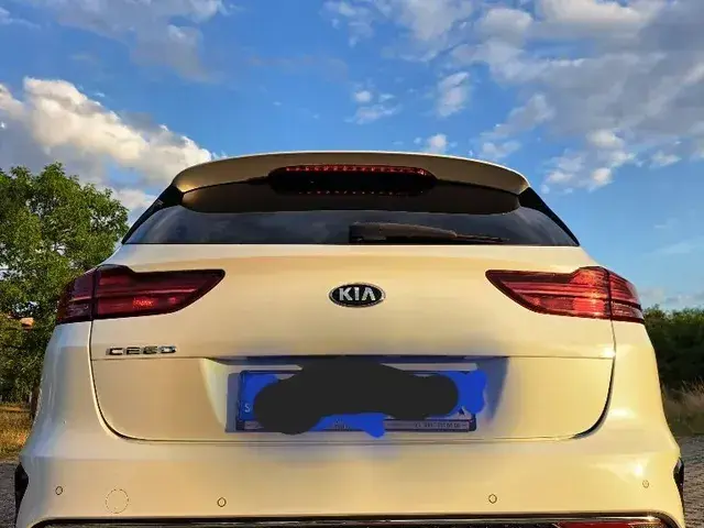Kia Ceed Sw 2020 photo 3