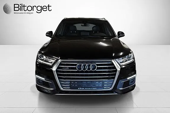 Audi Q7 2018 photo 3