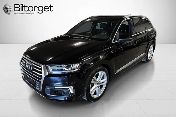Audi Q7 2018 photo 2