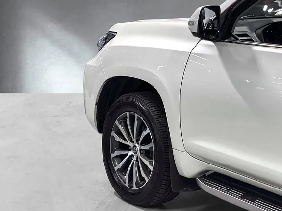 Toyota Land Cruiser 2023 photo 4
