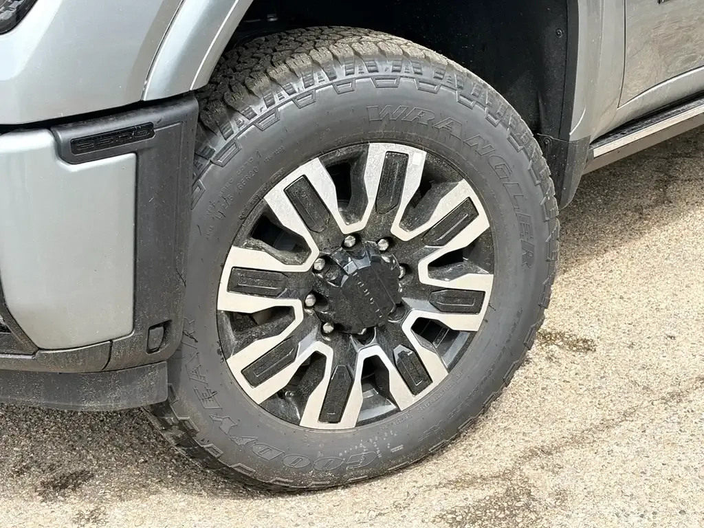 GMC Sierra 2500Hd 2026 photo 5